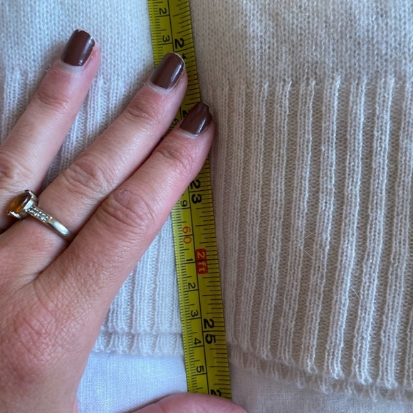 Golden Sun Women’s Cashmere Sweater Apres X SkI in Pink Barbiecore Pullover - Picture 5 of 7